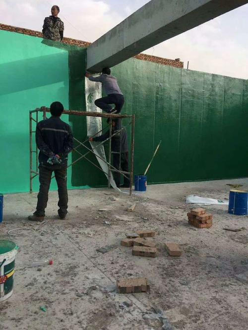 巫溪针对老旧车间地面普遍存在的起砂、裂缝问题